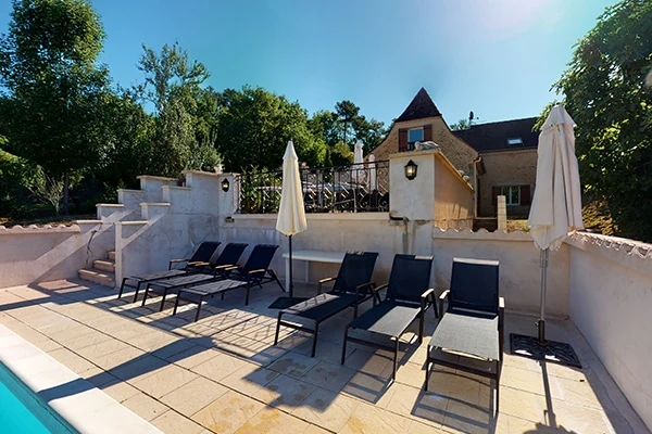 Location Gîtes Dordogne avec piscine en Périgord - Gîte Freyssines